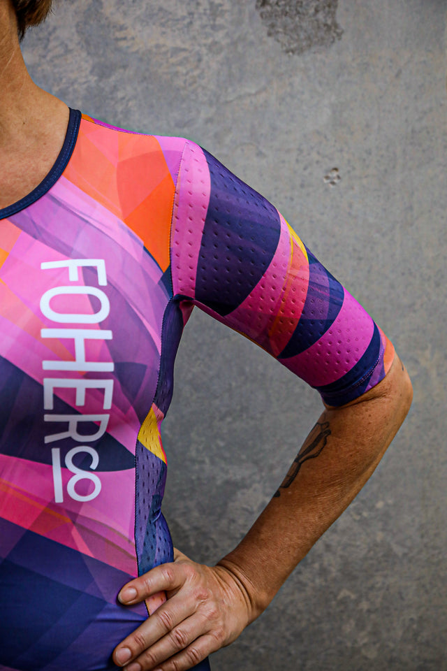 Women's PARAGON Sunrise Aero Sleeved FlyFront TriSuit ARC