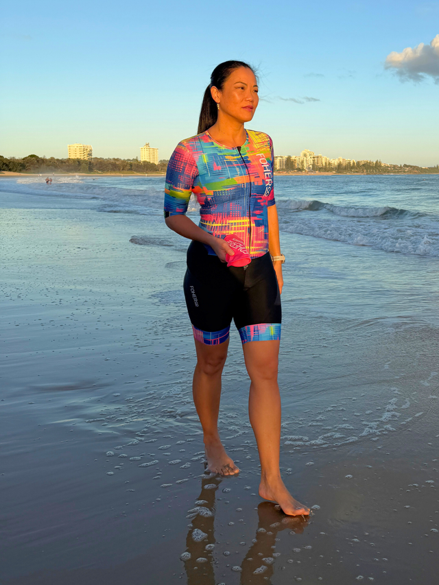 Women's MATRIX Aero Sleeved Flyfront TriSuit - Black